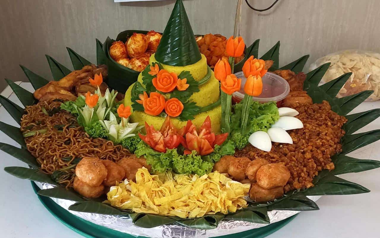 tumpeng hias