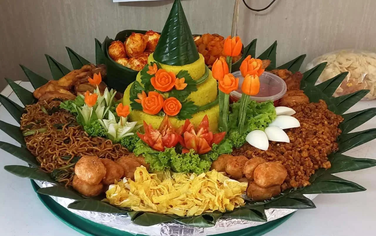 Tumpeng 30 porsi