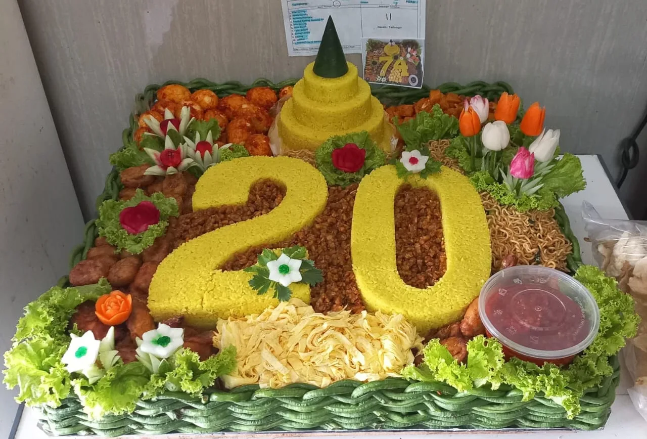 Tumpeng 50 porsi